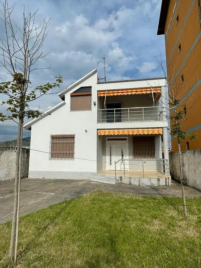 Gardenvilla Velipoje